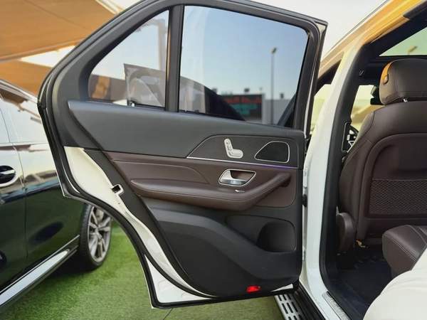 Mercedes GLE 450 AMG Full Option Gcc Free paint