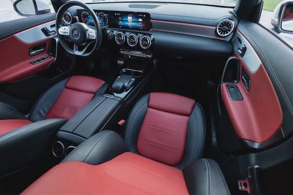 Mercedes-Benz CLA 250