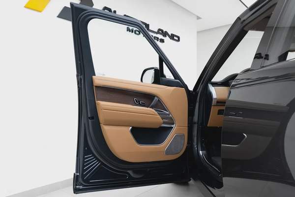 2025 RANGE ROVER P530 AUTOBIOGRAPHY | MAIN DEALER WARRANTY 5 YEARS