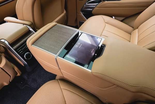 2025 RANGE ROVER P530 AUTOBIOGRAPHY | MAIN DEALER WARRANTY 5 YEARS