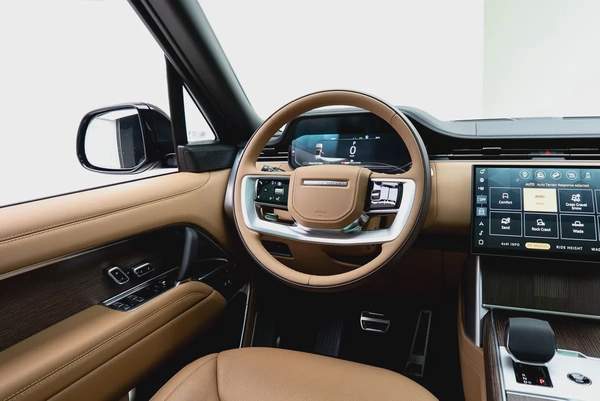 2025 RANGE ROVER P530 AUTOBIOGRAPHY | MAIN DEALER WARRANTY 5 YEARS