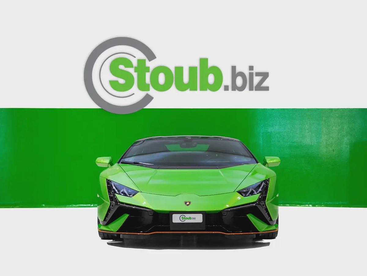 Only 408 Km Extended Interior and Exterior Carbon Package Tecnica 2023 : SWAP your car to grab it-1-1