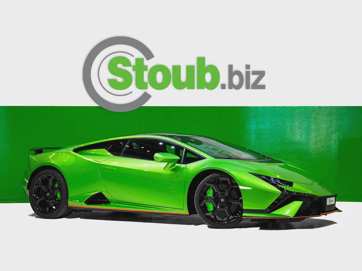 Only 408 Km Extended Interior and Exterior Carbon Package Tecnica 2023 : SWAP your car to grab it-2-2