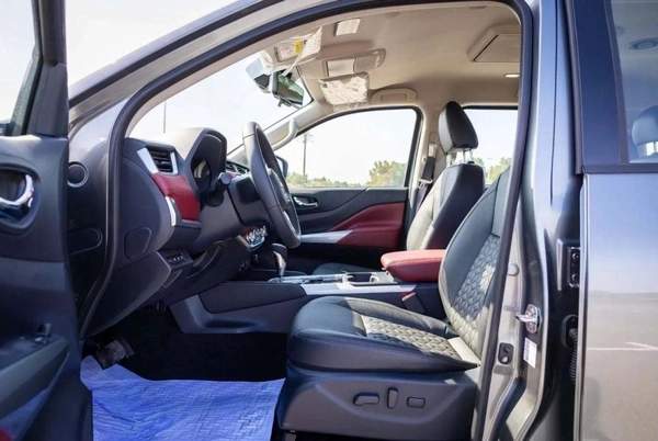 Nissan XTerra Platinum Petrol AT 2.5L 4WD
