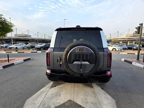 Rox Adamas First-Class