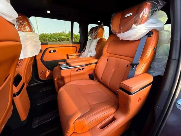 Rox Adamas First-Class