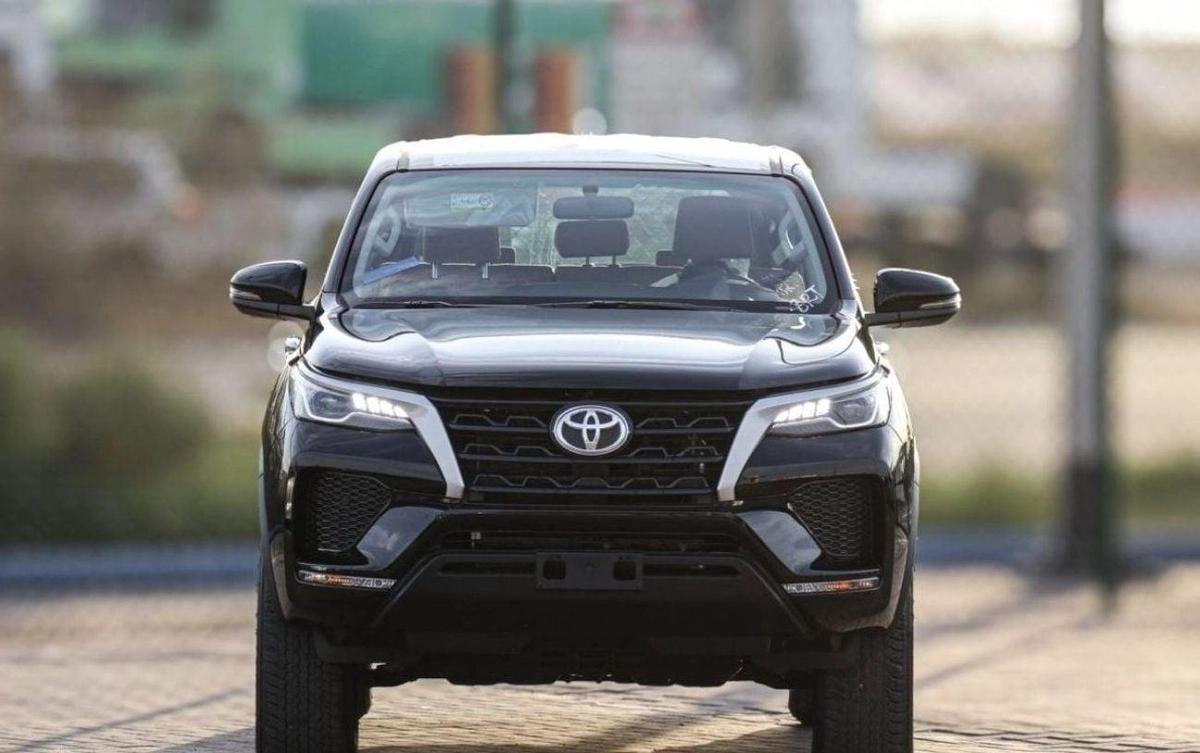 Toyota Fortuner EXR 2.7L (160 HP)-0-0