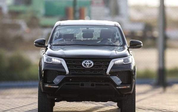 Toyota Fortuner EXR 2.7L (160 HP)