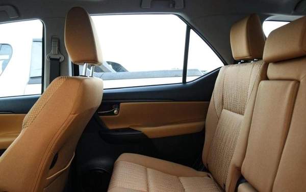 Toyota Fortuner EXR 2.7L (160 HP)