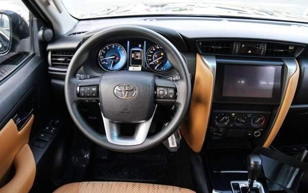 Toyota Fortuner EXR 2.7L (160 HP)