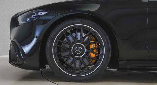 Special Offer | AED 5,631 PM | S63 Styling, Chauffeur Package | S500 AMG Line