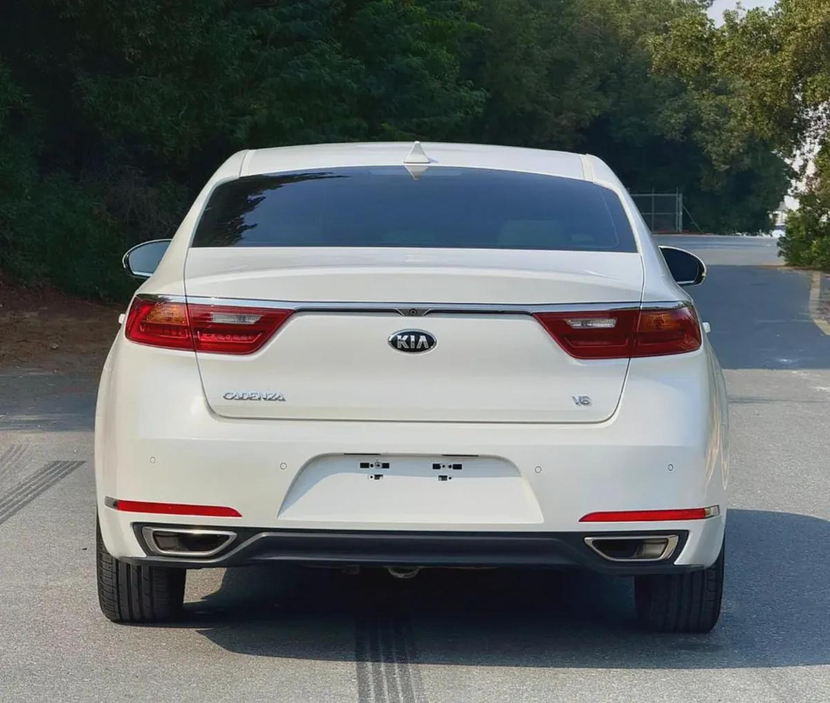 كيا كادينزا خليجي بحالة الوكالة 2019 Kia Cadenza LX - GCC Specs-4-4