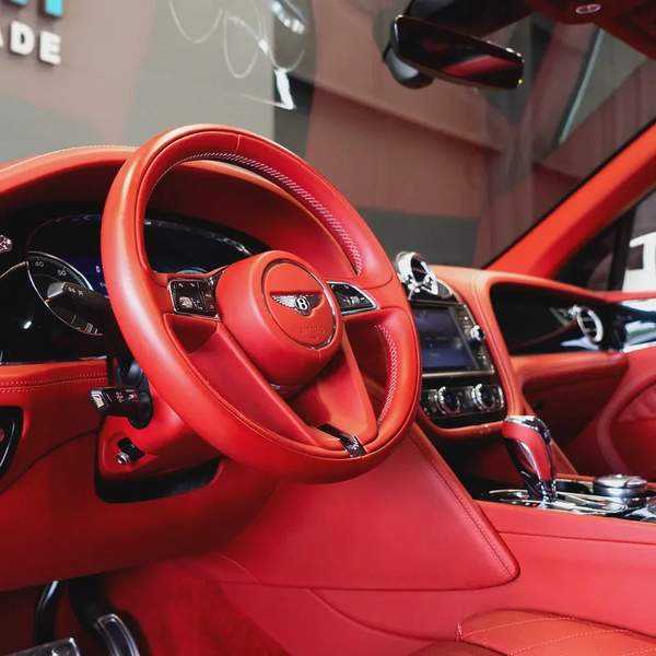 AED 5,448 P.M • 0% Downpayment • Bentley Bentayga • 1 Year Warranty