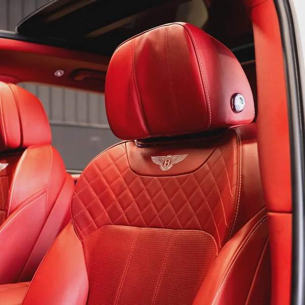 AED 5,448 P.M • 0% Downpayment • Bentley Bentayga • 1 Year Warranty