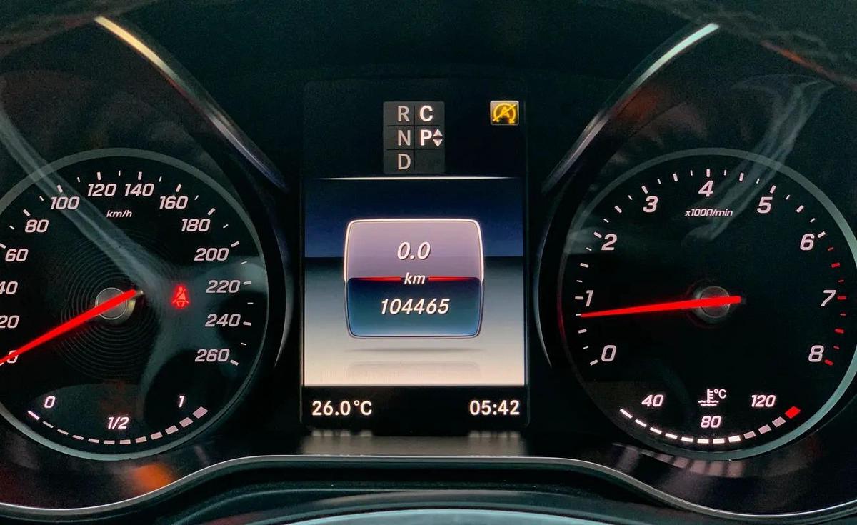 Mercedes-Benz V-Class V 250-8-8