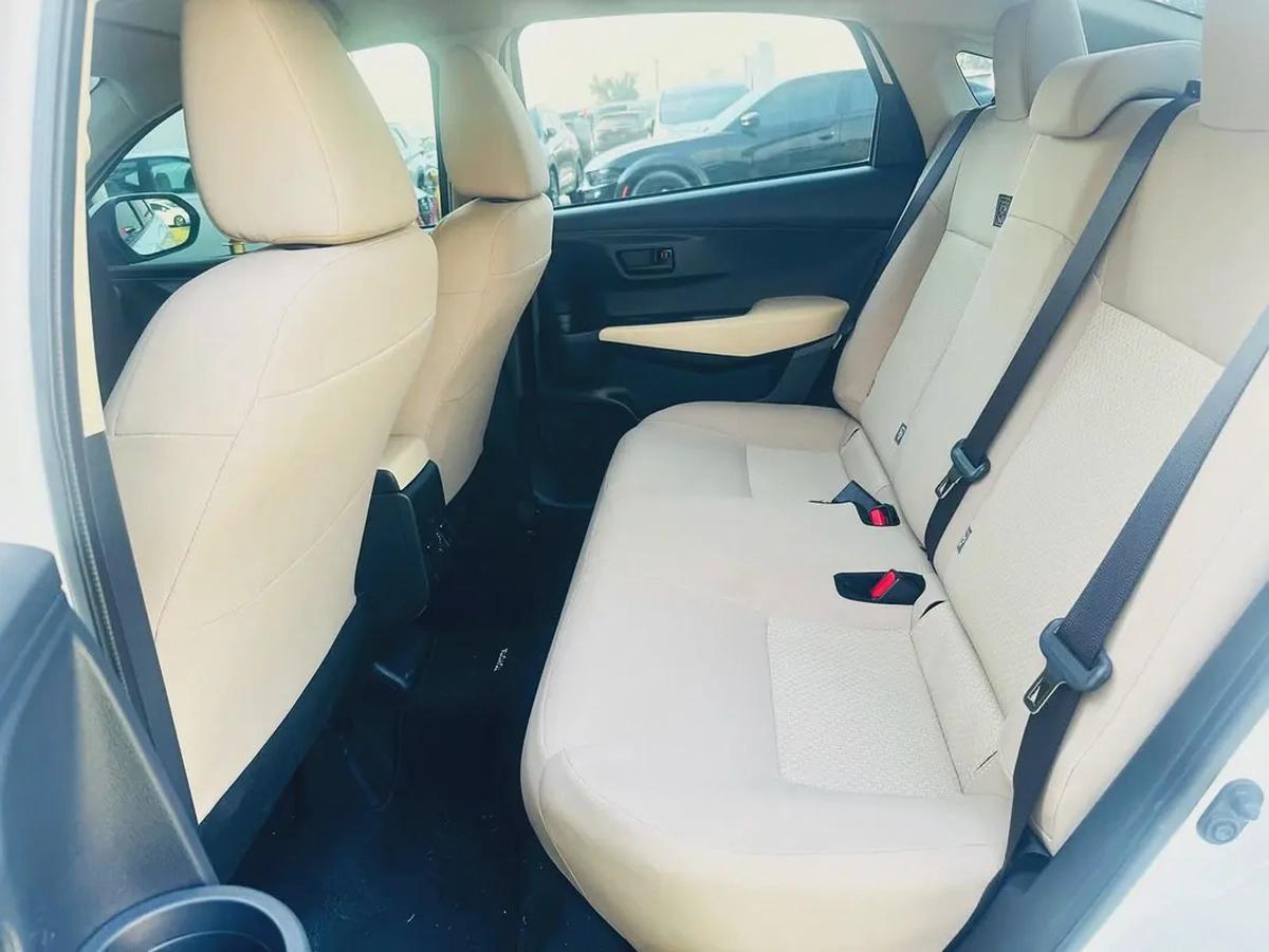 TOYOTA YARIS 2023-11-11