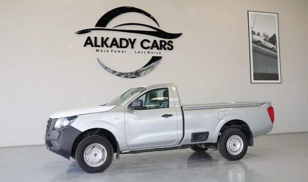 NISSAN NAVARA 2.5 PETROL XE 4X2 MT SC PLUS