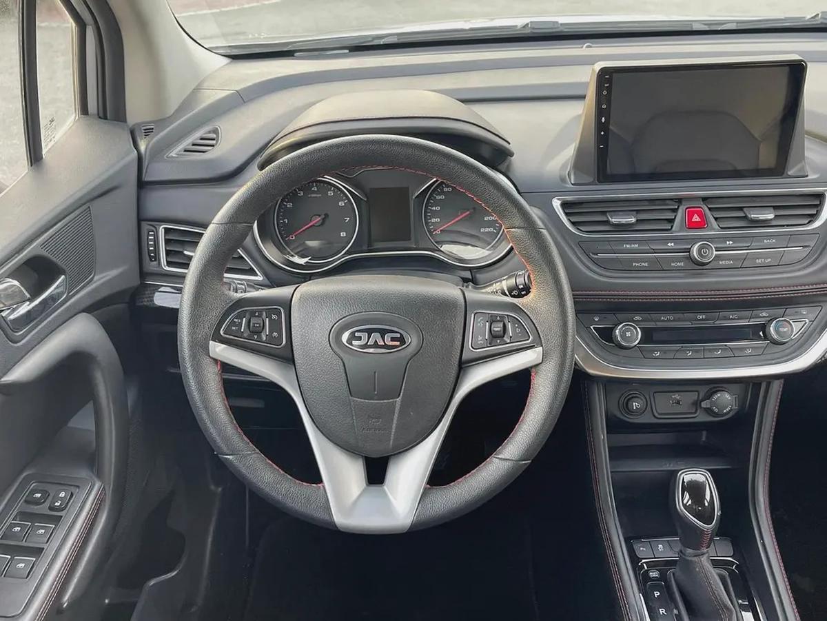 JAC S3 Silver 2023 Full Option, Good Condition-10-10