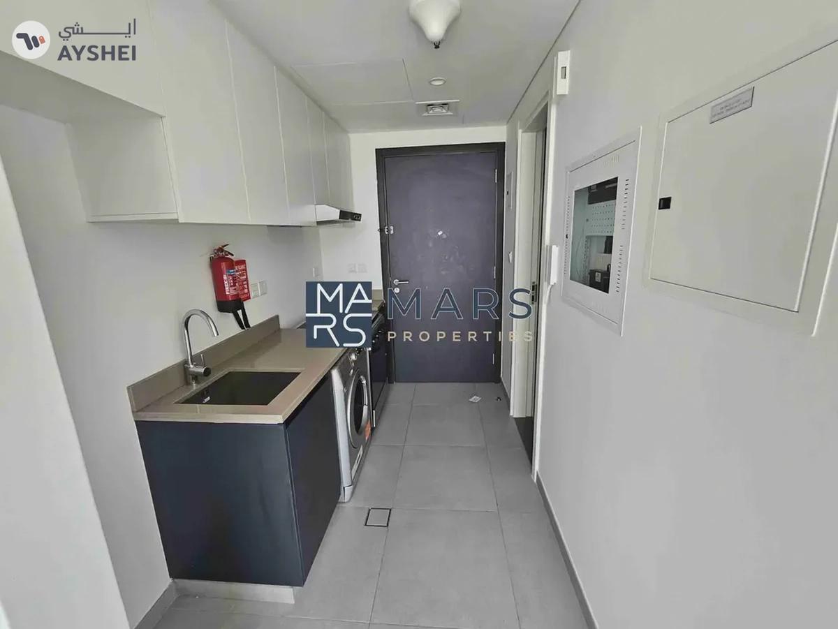 Luxury Studio available for rent-1-landscape