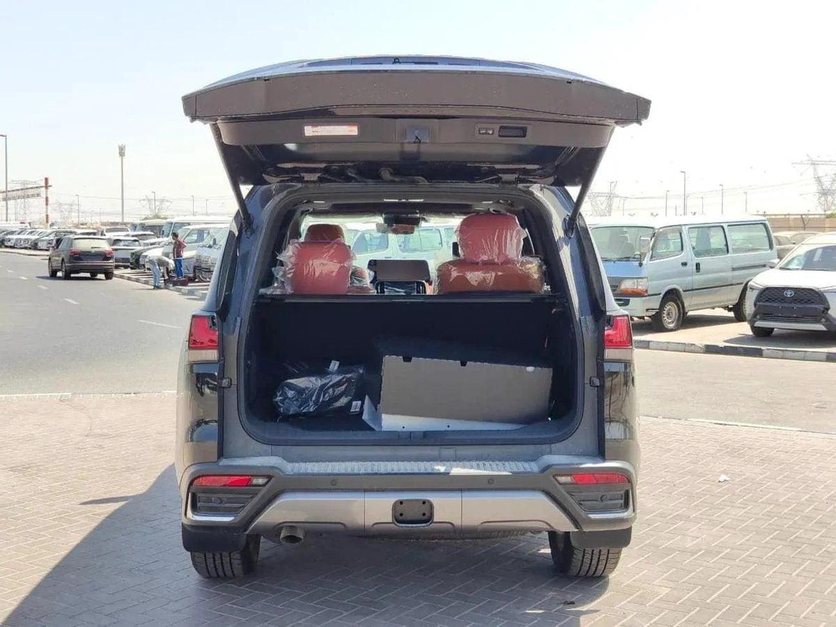 Lexus LX 600 LEXUS LX 600 VIP 3.5L-5-5