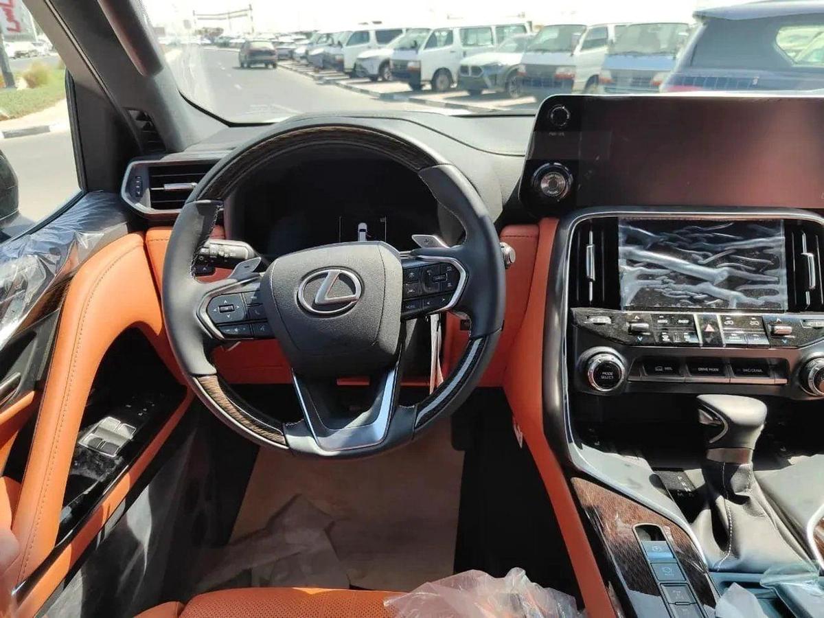 Lexus LX 600 LEXUS LX 600 VIP 3.5L-10-10