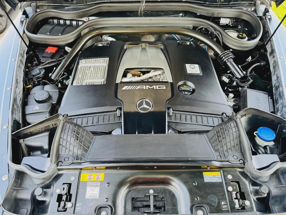 BENZ G63 | ///AMG | 2024 | ONLY : 18250 KM | DOUBLE NIGHT PACKAGE | JAPAN IMPORT | CLEAN TITLE-8-8
