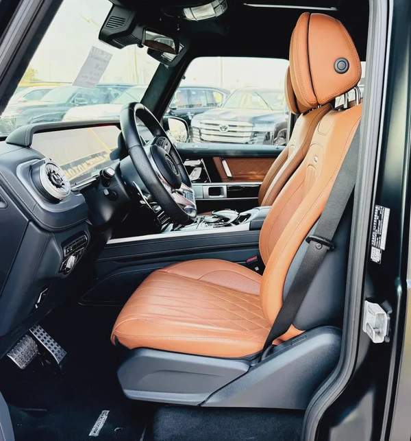 BENZ G63 | ///AMG | 2024 | ONLY : 18250 KM | DOUBLE NIGHT PACKAGE | JAPAN IMPORT | CLEAN TITLE