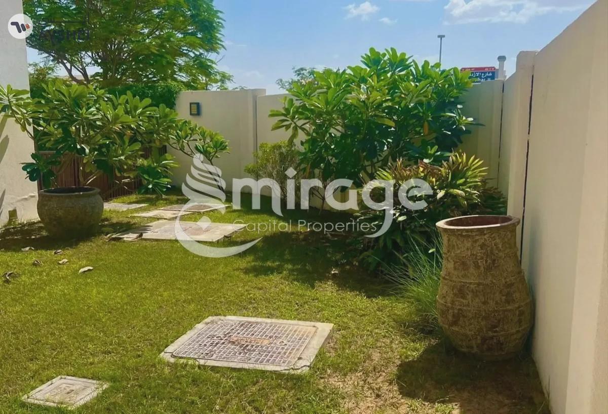 VILLA FOR RENT IN WEST YAS, YAS ISLAND-1-landscape