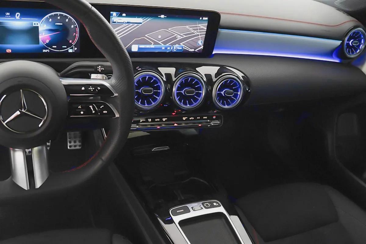 3,832 / 60 months | 0% DP | 2025 Mercedes Benz CLA250 4Matic / Mercedes-Benz Warranty Service-9-9