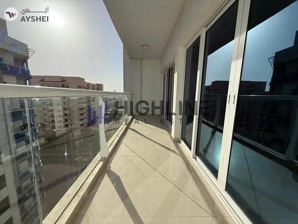 Bright & Spacious | Ready To Move | Close Kitchen