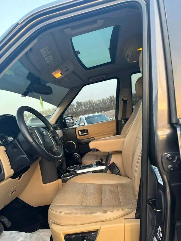 Land Rover LR3 HSE 2006 - GCC Specs - Well Maintained