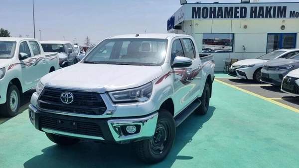 Toyota Hilux 2023 TOYOTA HILUX 2.8 DC DIESEL 4X4 MANUAL GEAR