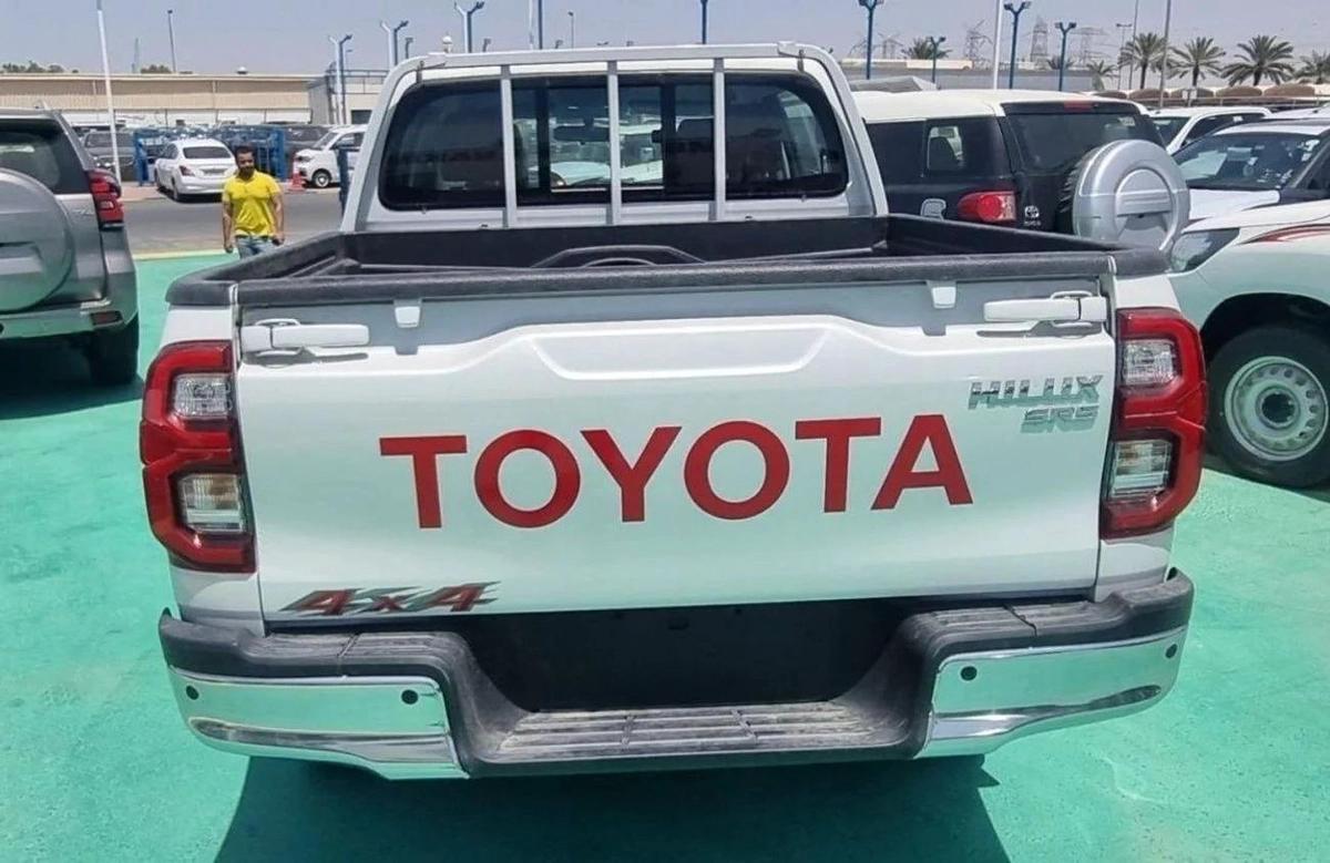 Toyota Hilux 2023 TOYOTA HILUX 2.8 DC DIESEL 4X4 MANUAL GEAR-4-4
