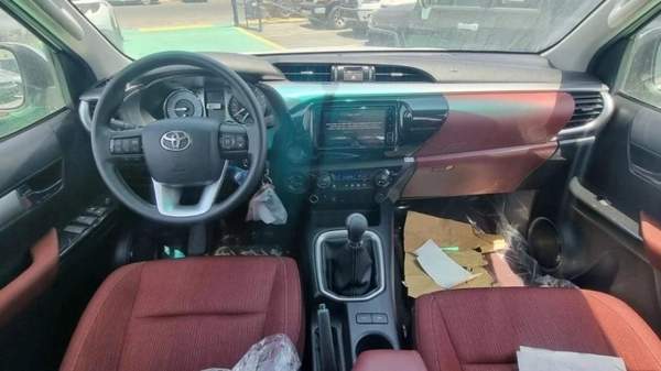 Toyota Hilux 2023 TOYOTA HILUX 2.8 DC DIESEL 4X4 MANUAL GEAR