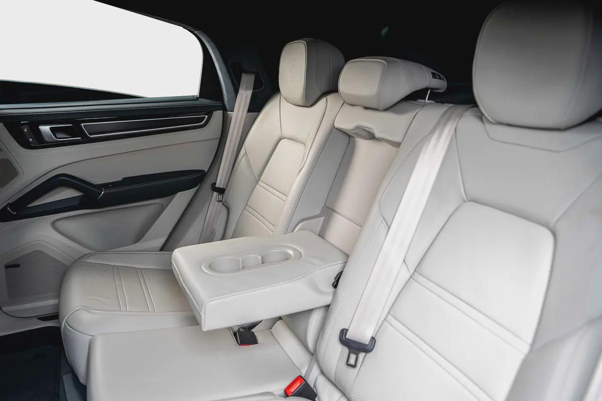 Porsche Cayenne Coupe GTS-GCC-Al Nabooda Warranty Until 2027-Full Service History-Low Mileage-13-13