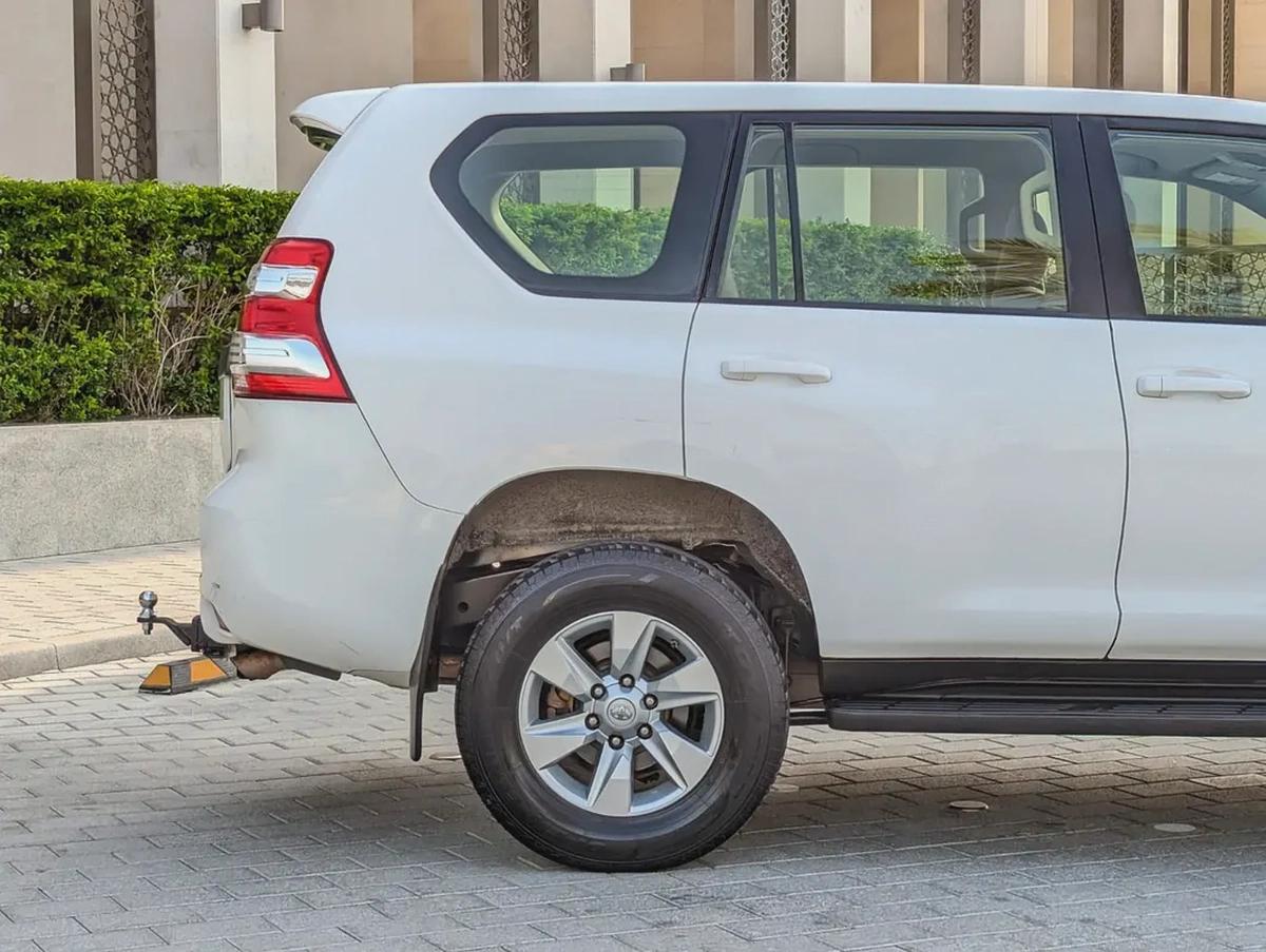 DIESEL Toyota Prado TX 2012 -V4 3.0L- Well Maintained-7-7