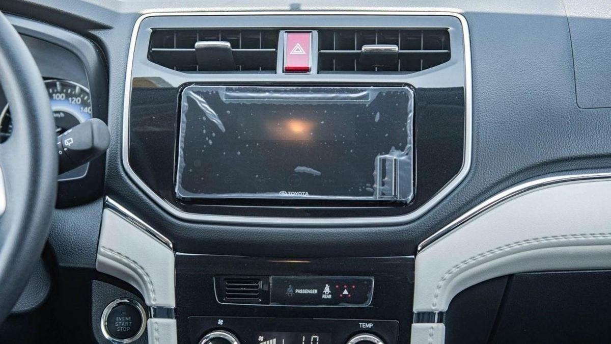 Toyota Rush Toyota Rush 1.5L Petrol AT MY2023-12-12