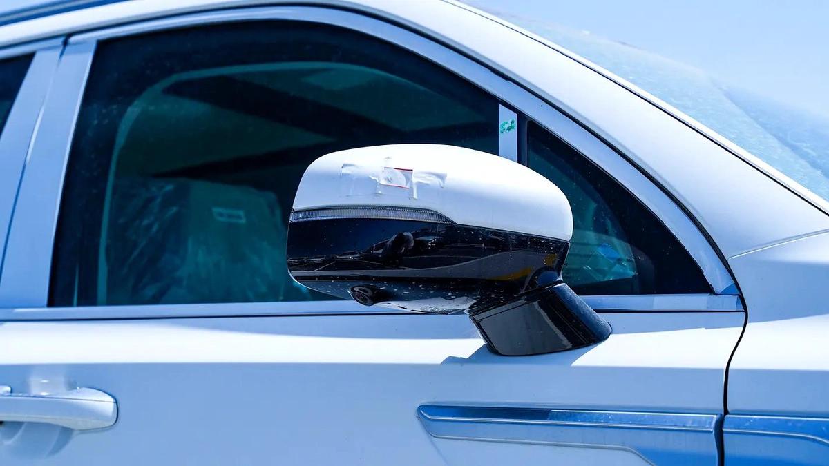 KIA SORENTO 3.5L PETROL - FWD - WITH 360 CAMERA MODEL 2026-12-12