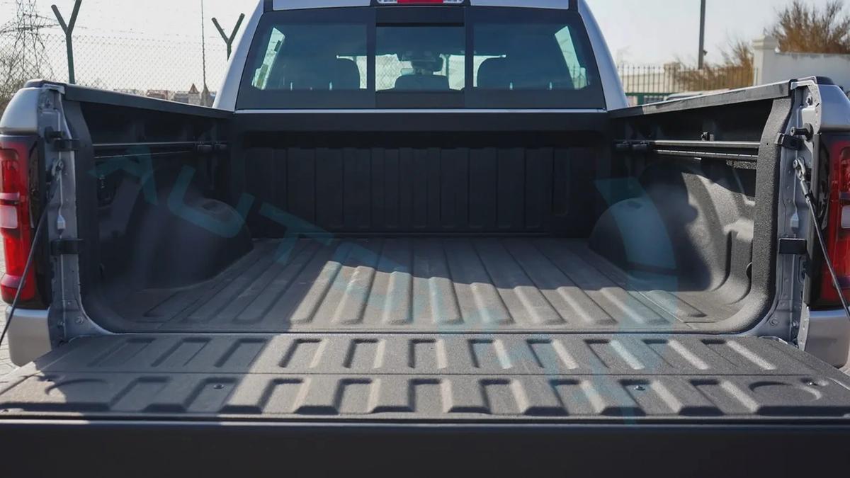 2025 RAM 1500 Tradesman Hurricane SO 3.0TT Crew Cab GCC 0KM With 3 Years Warranty-17-17