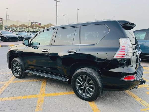 GX460