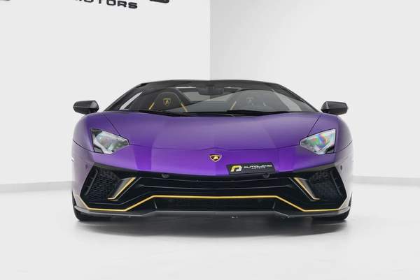 2022 LAMBORGHINI AVENTADOR ULTIMAE 01 OF 250. FULL CARBON