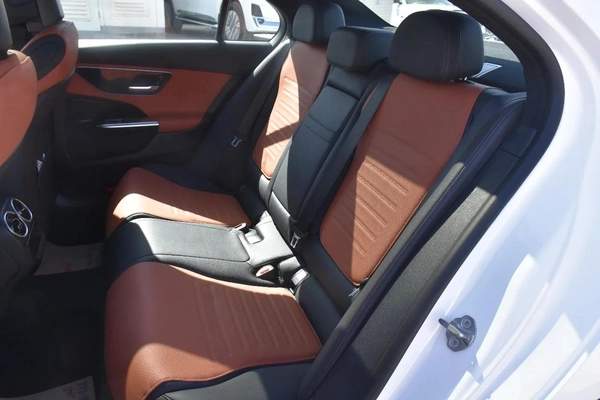C300 LUXURY 2023 | WHITE LIKE