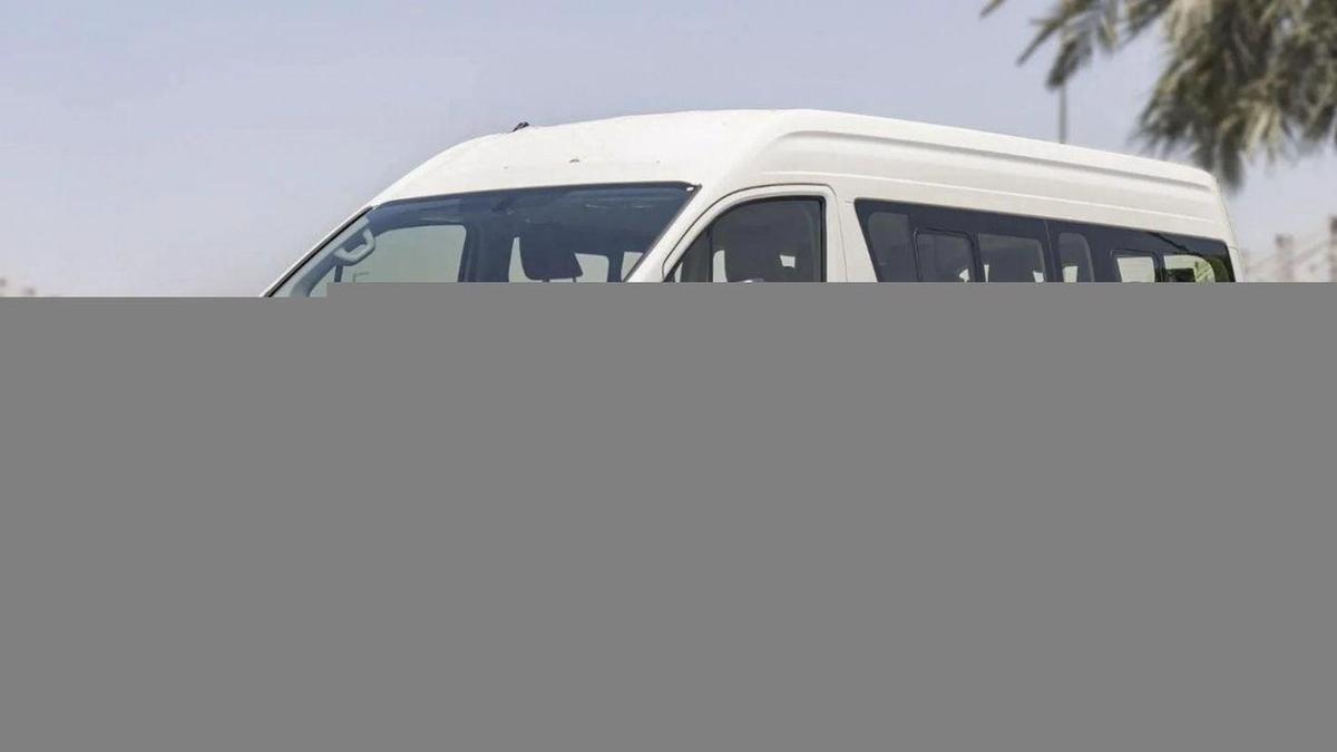 Toyota Hiace TOYOTA HIACE HR 3.5L Petrol MT 14 SEATER MY2023 – WHITE-1-1