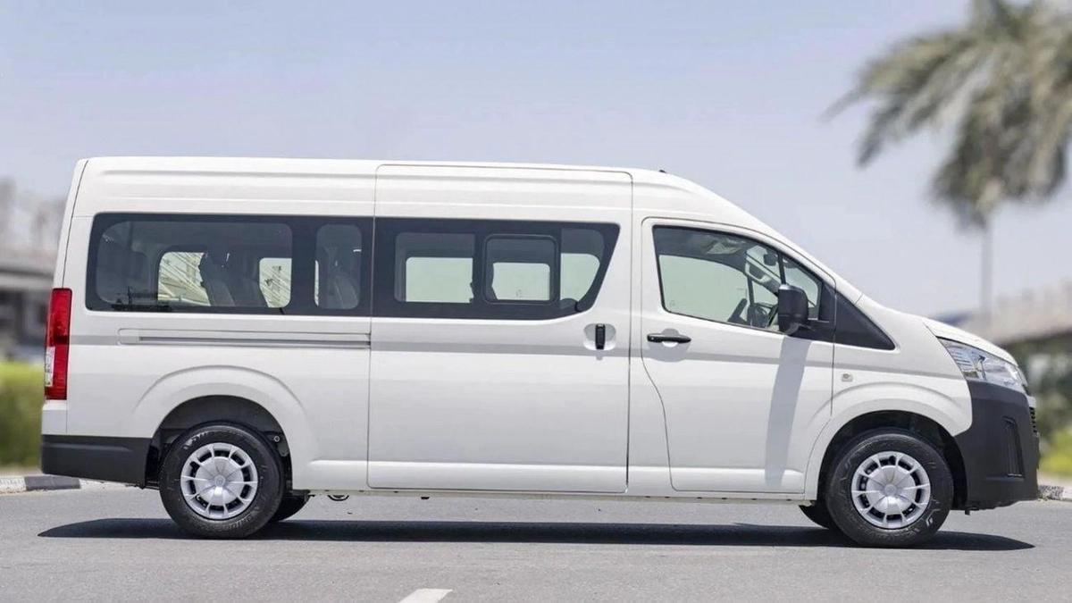 Toyota Hiace TOYOTA HIACE HR 3.5L Petrol MT 14 SEATER MY2023 – WHITE-5-5