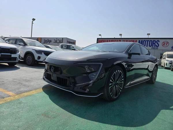 Avatr 12 GT AWD