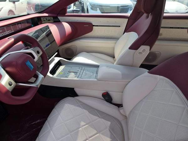 Avatr 12 GT AWD