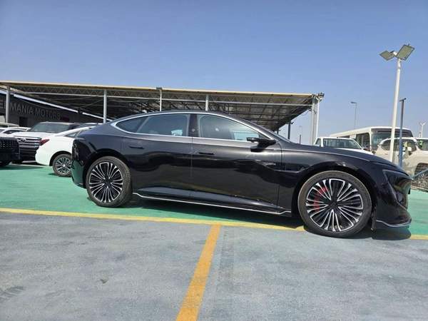 Avatr 12 GT AWD