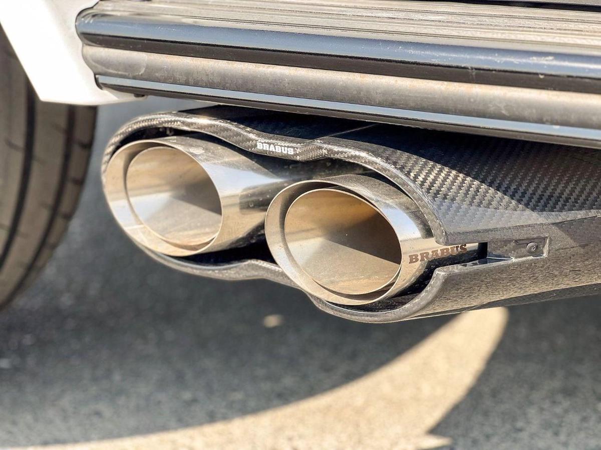 Mercedes-Benz G 63 AMG 4MATIC SUV - BRABUS KIT-9-9