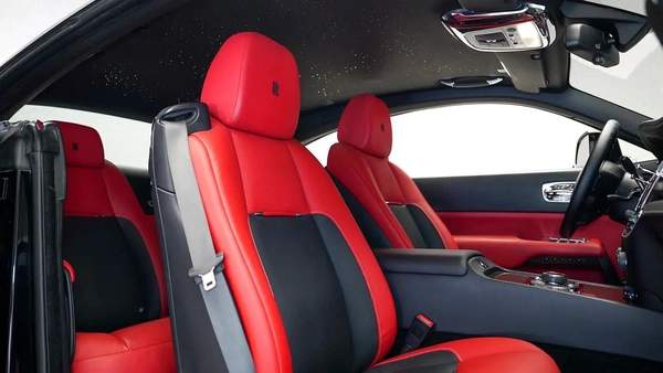 Rolls-Royce Wraith Black Badge