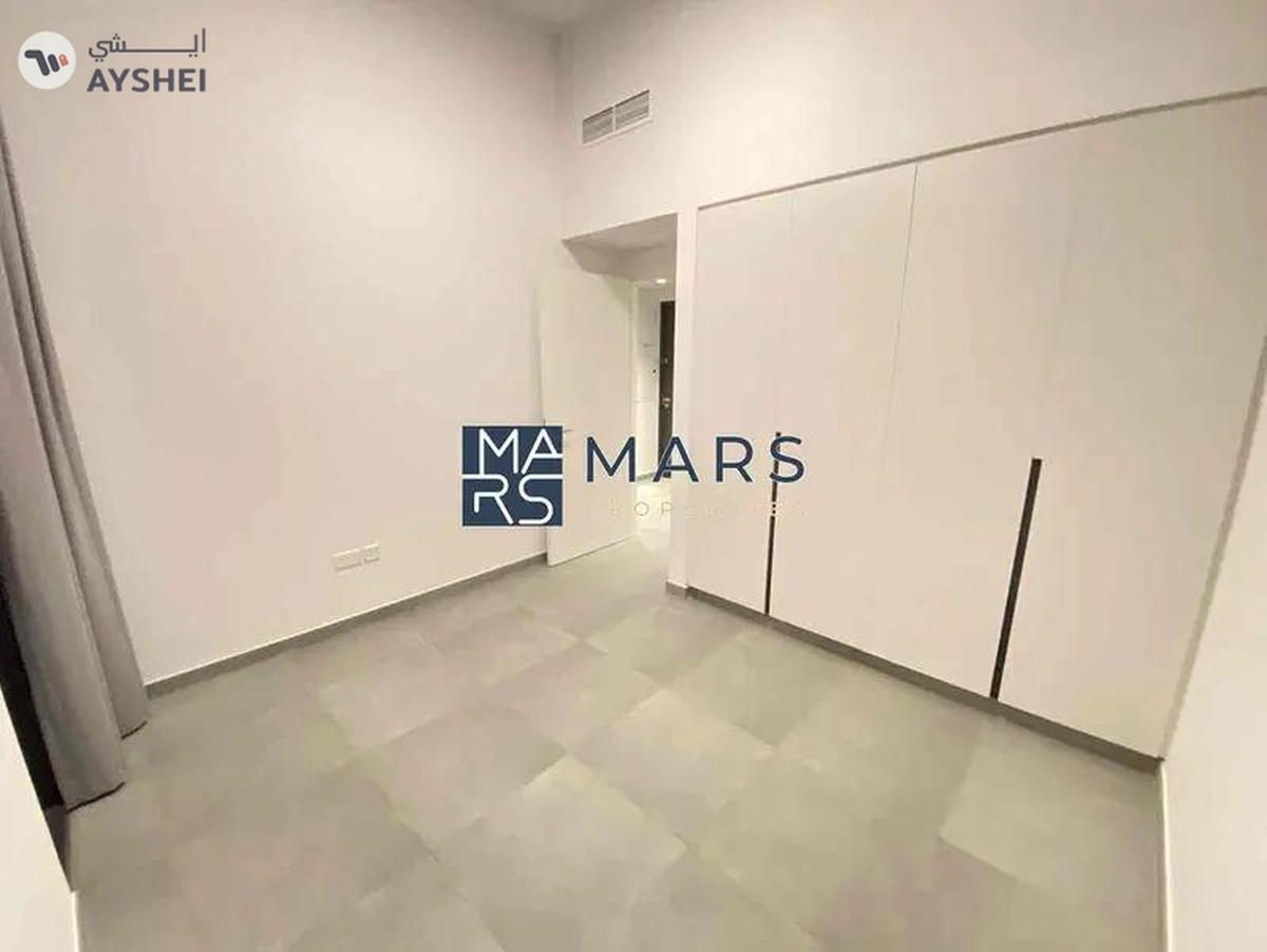 Luxurious Apartment // With Terrace // Ready to move-1-landscape